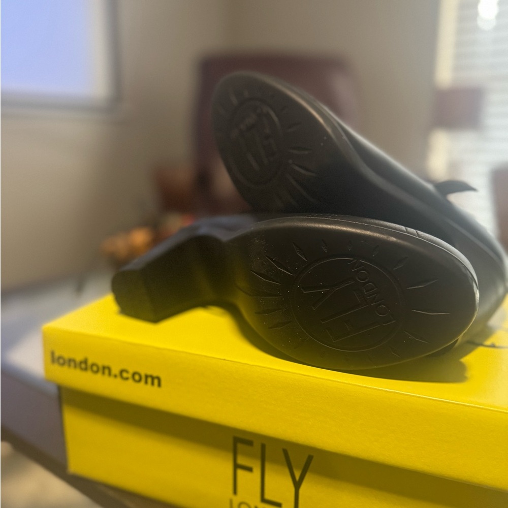 Fly London Black Mary Jane Heels | EU 38 (US 7) | New With Box - Picture 3 of 4